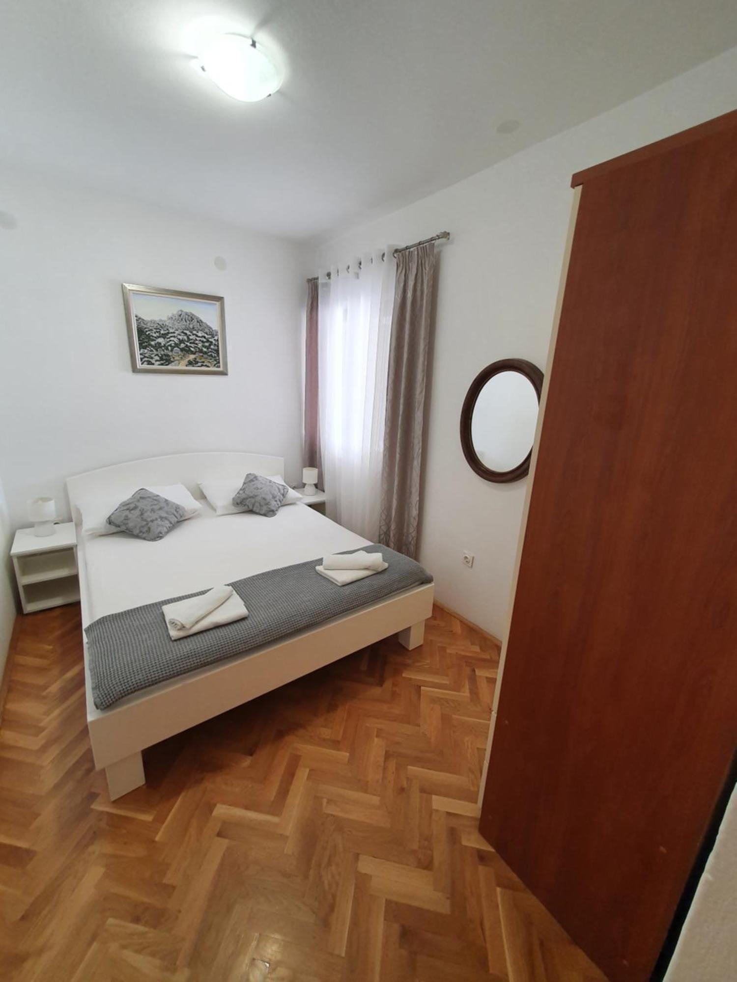 Apartmani Ante Jasenice  Ngoại thất bức ảnh